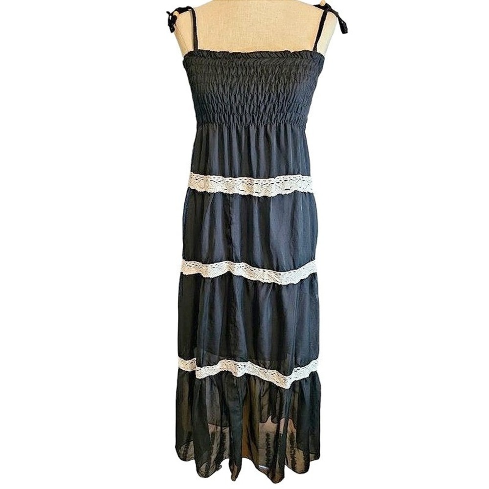 Maxi dress size small‎ black adjustable strap lace detail ruffle hem lined